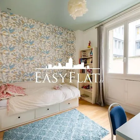 Elegant 4 Bedroom Located In 17, By Easyflat